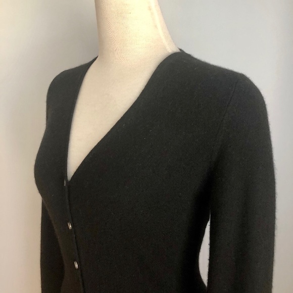 Classic Black Josef V-Neck Cashmere Cardigan - Picture 5 of 11